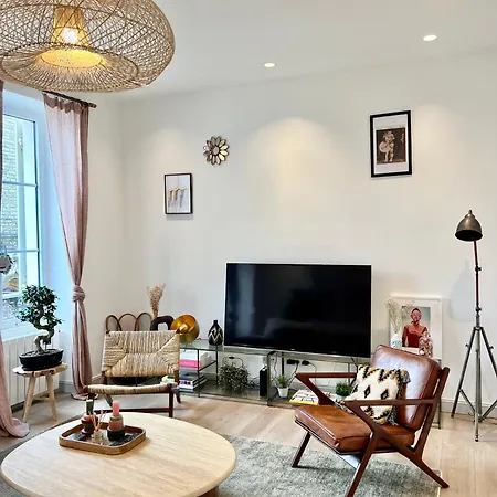 Superbe- 2 Terraces Hypercentre 5mn A Pied شقة *